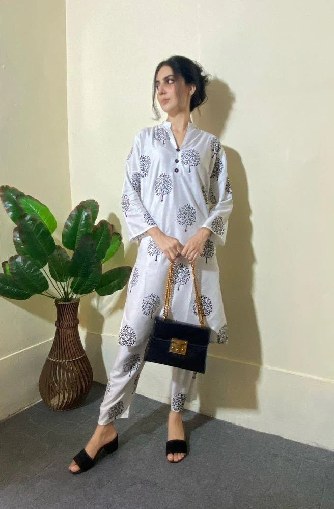 • 2 pcs women's stitched Linen Printed suit