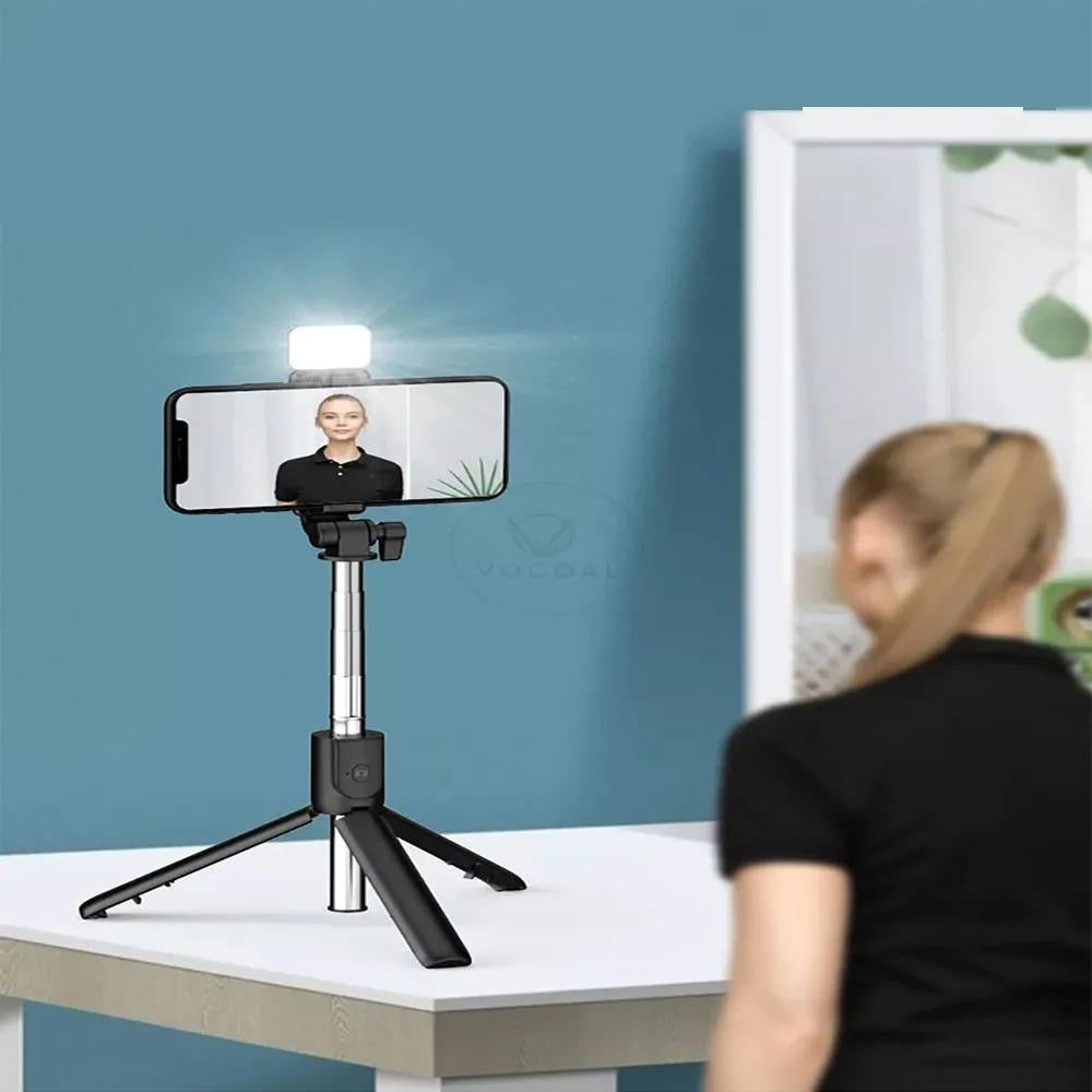 Selfie Stick With LED Light Mini Tripod Stand